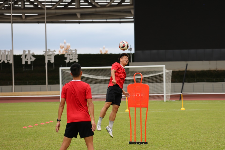 确保每一位, 安貊貊队的, 统一战术思