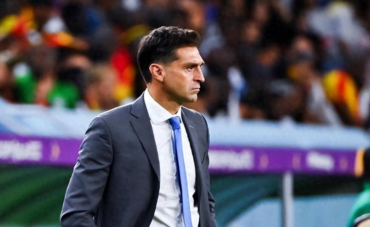 教练的失败, 罗比尔兹, 这种务实风