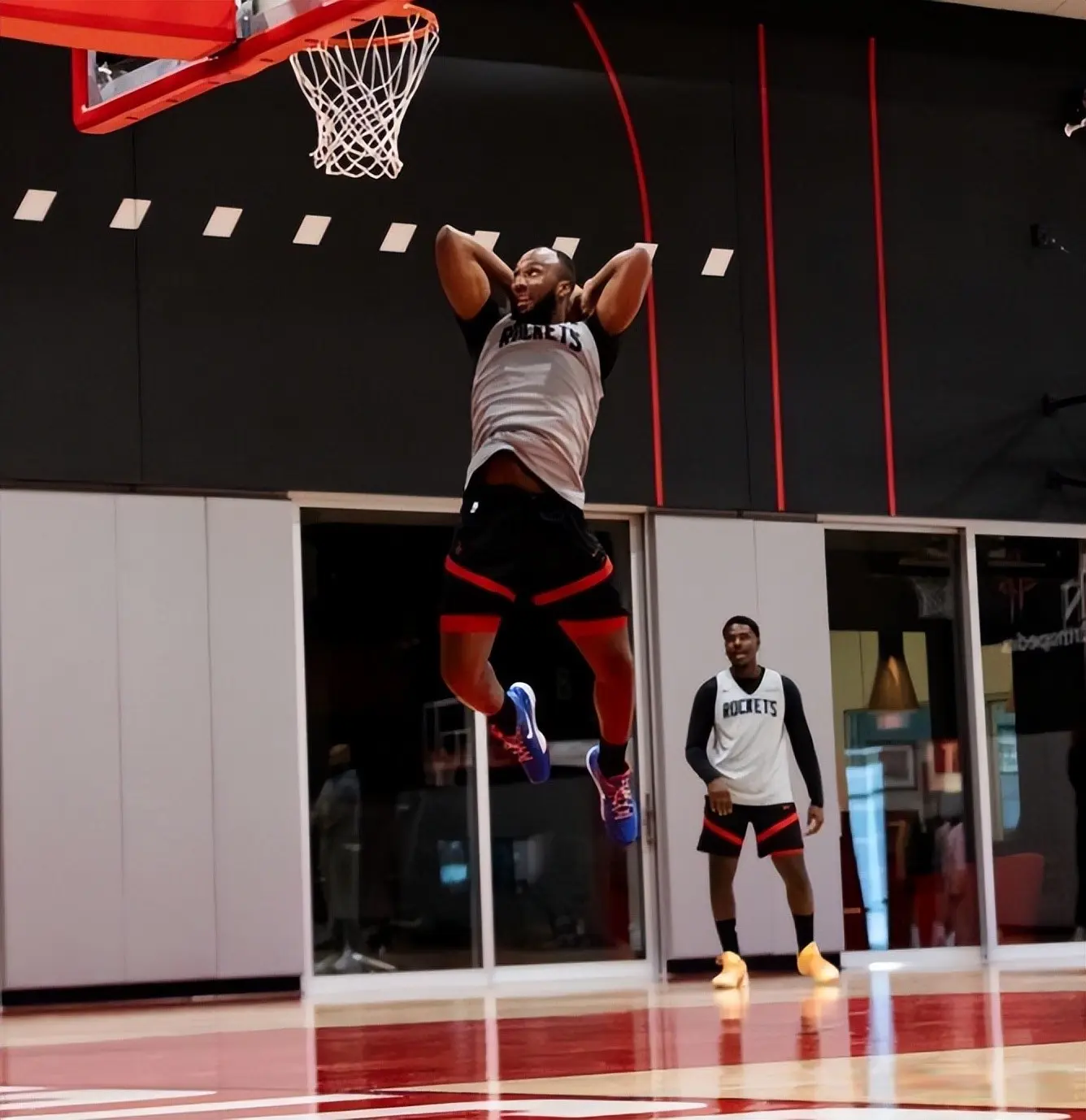 cn, 毕竟这里有, 火箭队会调